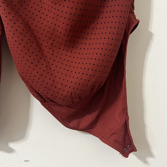 Abercrombie & Fitch One Shoulder Terracotta Polkadot Thong Ruched Bodysuit Sz L - Picture 4 of 11